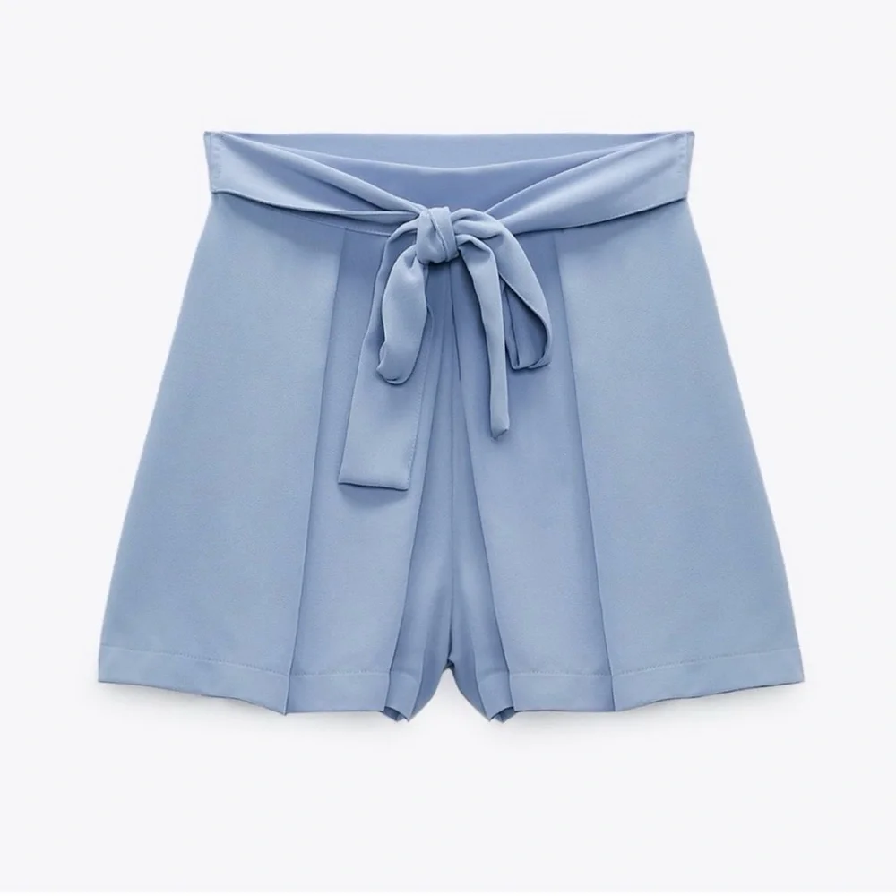 NWOT Zara Dusty Blue High Waisted Shorts Size Large - Picture 2 of 10